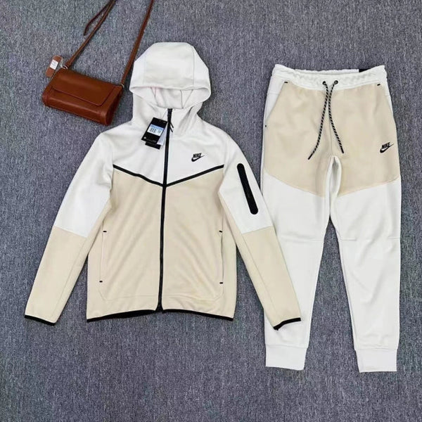 Conjunto Nike Tech Fleece Cream White